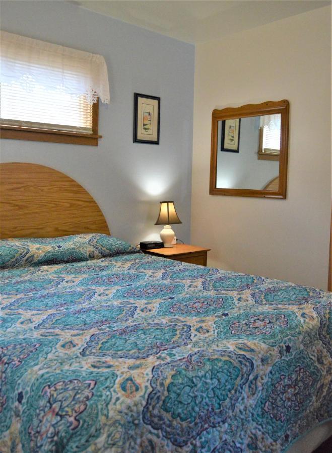 Baileys Sunset Cottages Baileys Harbor Extérieur photo