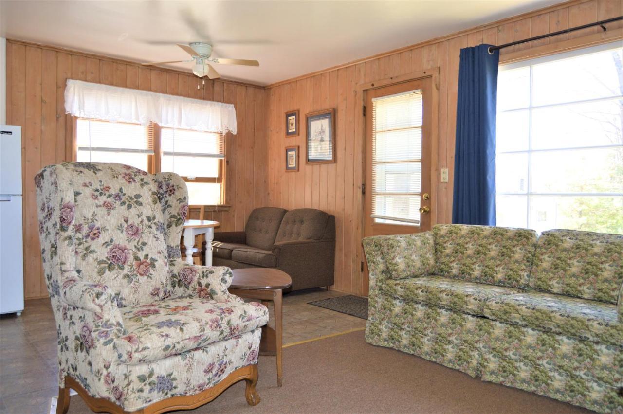 Baileys Sunset Cottages Baileys Harbor Extérieur photo