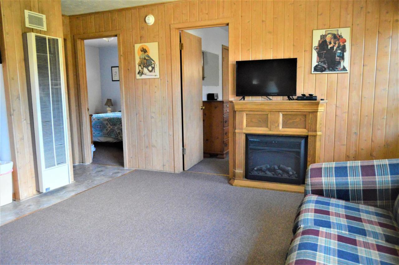 Baileys Sunset Cottages Baileys Harbor Extérieur photo