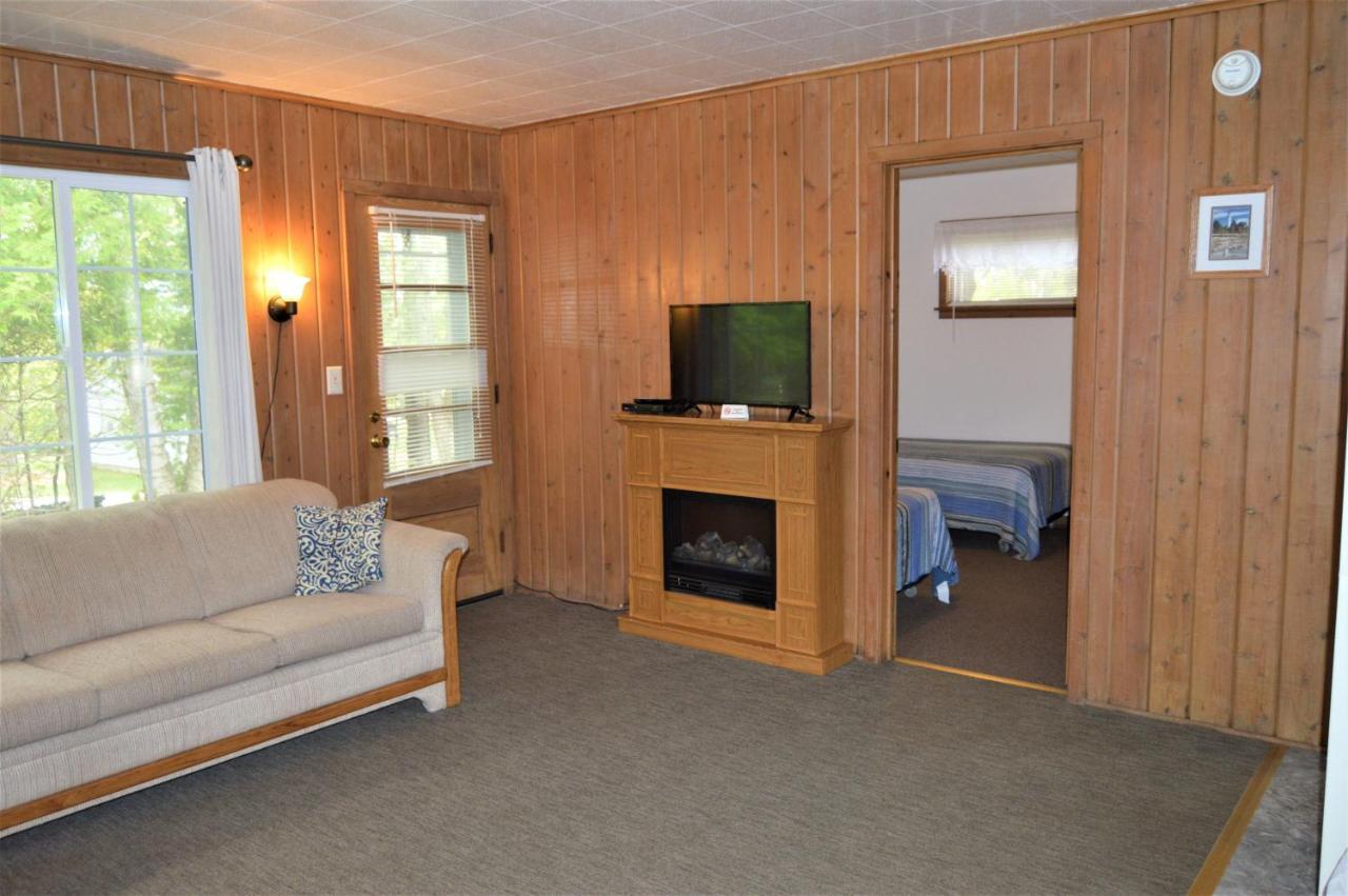 Baileys Sunset Cottages Baileys Harbor Extérieur photo